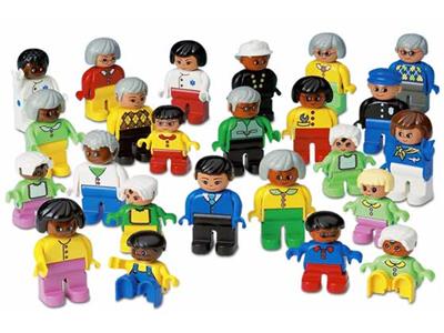9170 LEGO Dacta Duplo Community People Set