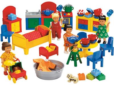 gryde Datter vinden er stærk LEGO 9234 Education Duplo Dolls Family Set | BrickEconomy