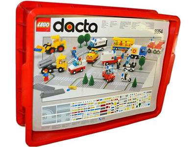 9354 LEGO Dacta Town Street Theme