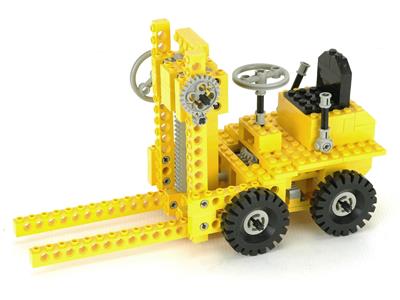 950 LEGO Technic Forklift thumbnail image