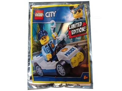 Lego New Policeman with Police Car Foil pack 951907 Set Sealed City Car Minifig 