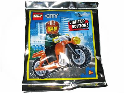 aanvaardbaar klinker Luchtvaartmaatschappijen LEGO 952010 City Motorbike | BrickEconomy