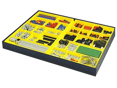 9605 LEGO Dacta 4.5V Technic Resource Set