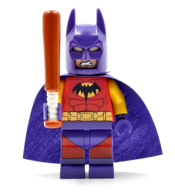 LEGO DC Superheroes: Batman Minifigure with Jet Ski and Bat-a-Rang 