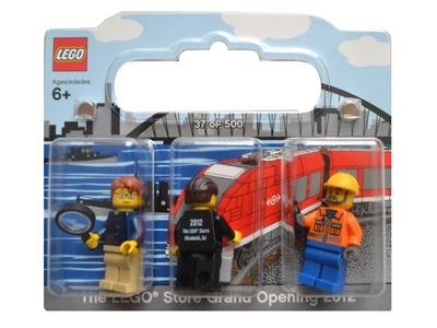 Elizabeth Exclusive Minifigure Pack