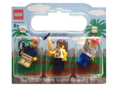 Fashion Valley Exclusive Minifigure Pack thumbnail image